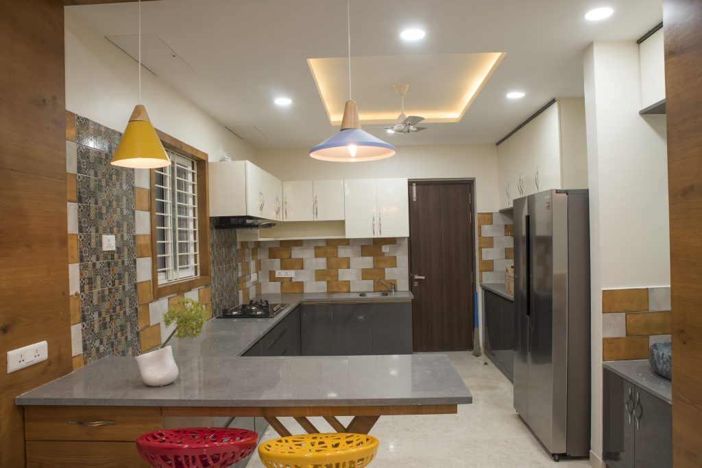design for small kitchen in india